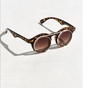 Flip-Top Double Lens Round Sunglasses